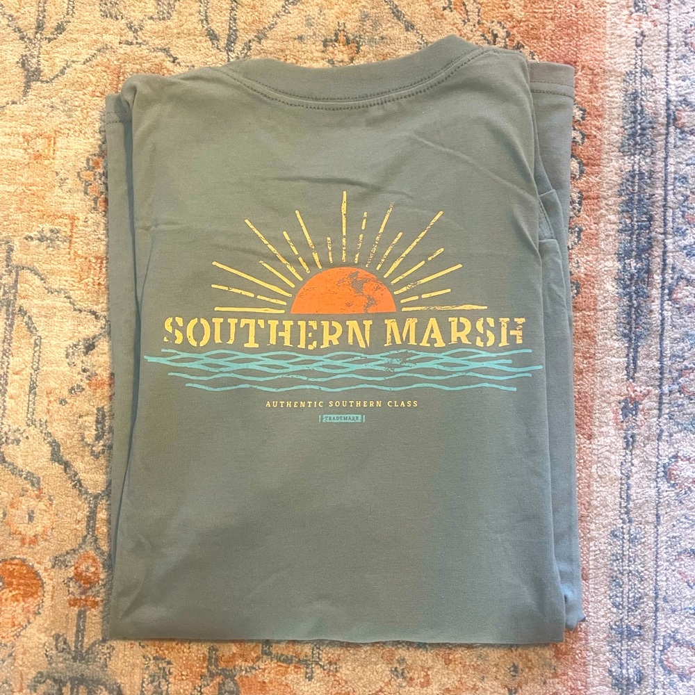 Southern Marsh Graphic T-Shirt